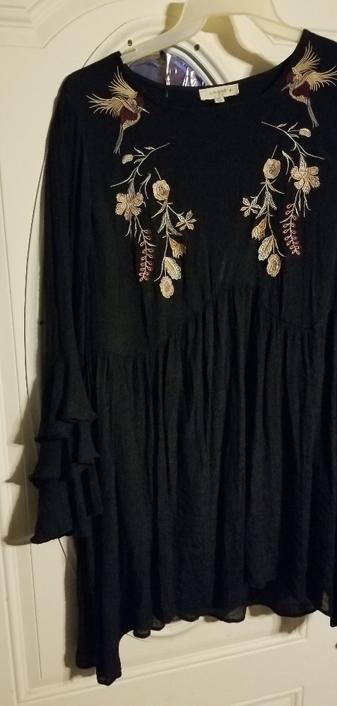 Xl 23" pit to pit 34" long